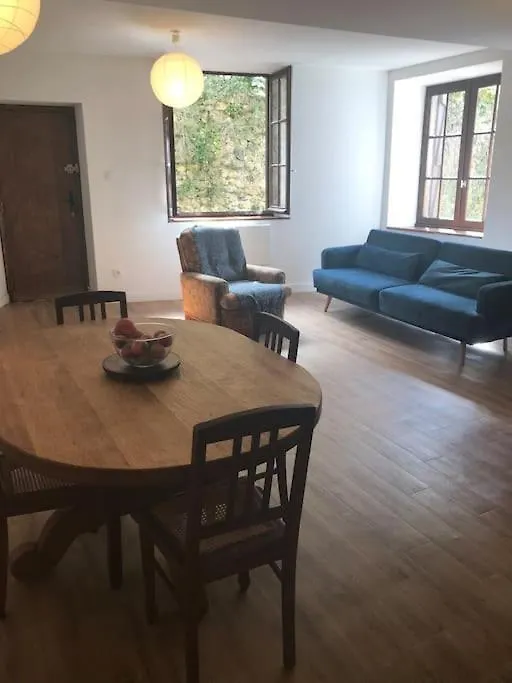 Joli Appart Au Coeur Du Village Castillon-en-Couserans Apartamento